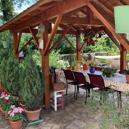 ベッド・アンド・ブレックファスト Le Casino *